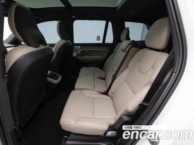 Volvo XC90 2세대 B6 Ultra Bright, 2026 10