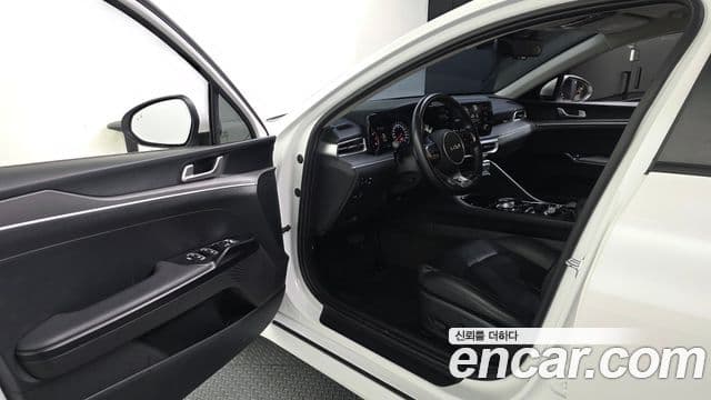 Kia K5 3세대 Prestige, 2022 10