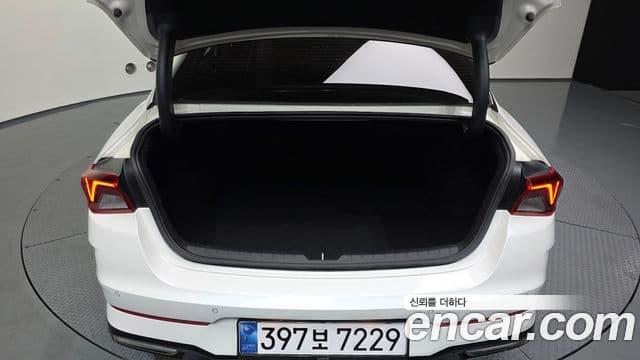 Kia K5 3세대 Prestige, 2022 20