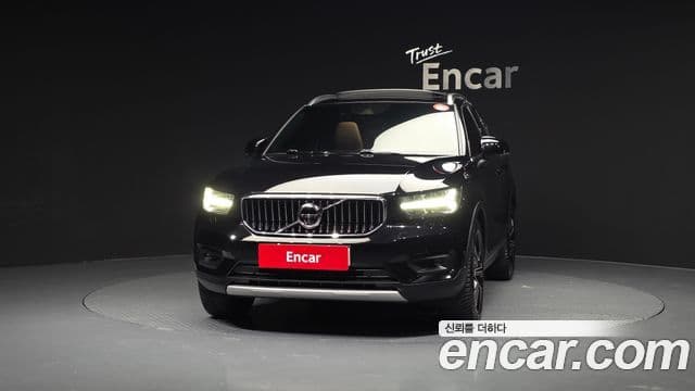 Volvo XC40 T4 Inscription, 2020 3