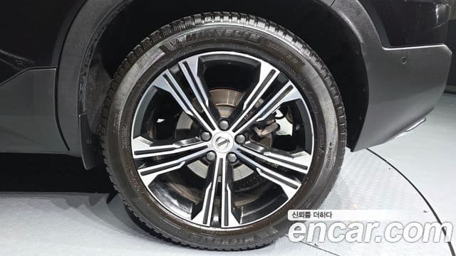 Volvo XC40 T4 Inscription, 2020 все фото