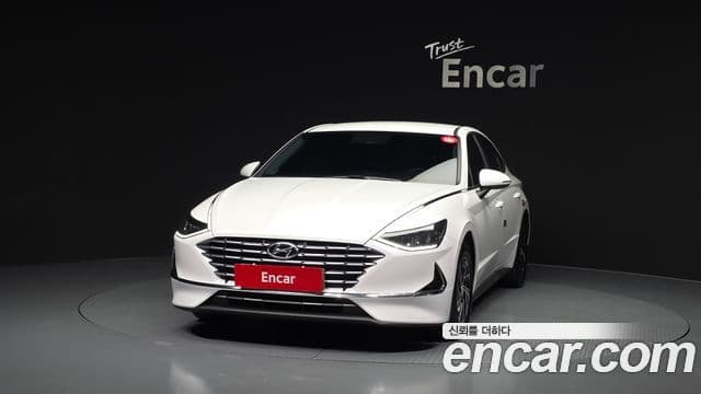 Hyundai Sonata гибрид (DN8) Modern, 2022 3