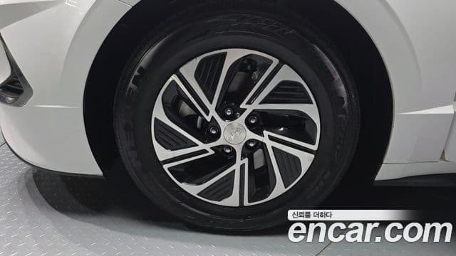 Hyundai Sonata гибрид (DN8) Modern, 2022 все фото