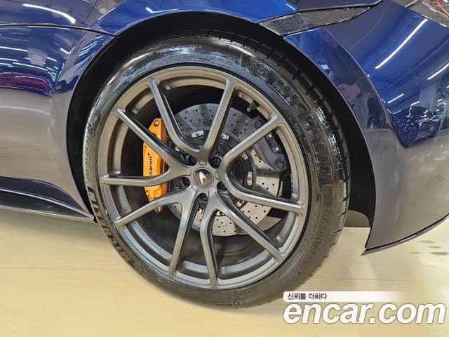 맥라렌 570S 3.8 Spyder, 2019 все фото