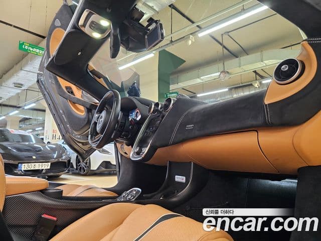 맥라렌 570S 3.8 Spyder, 2019 15