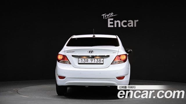 Hyundai Accent(новый кузов / новое поколение) 1.6 GDI Blue Saver, 2015 4