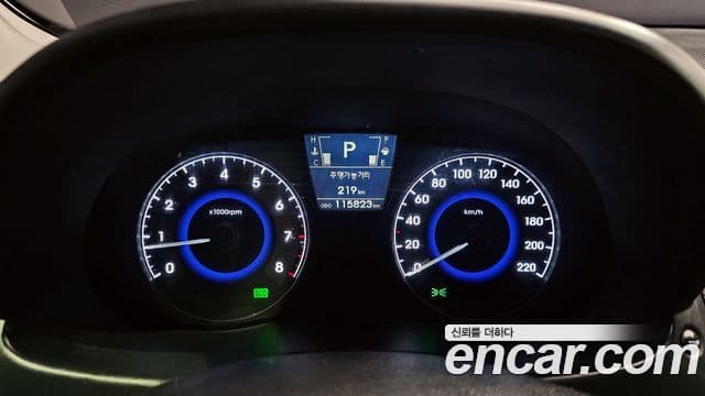 Hyundai Accent(новый кузов / новое поколение) 1.6 GDI Blue Saver, 2015 8