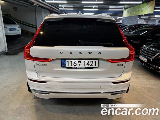 Volvo XC60 2세대 B5 Inscription, 2022 4
