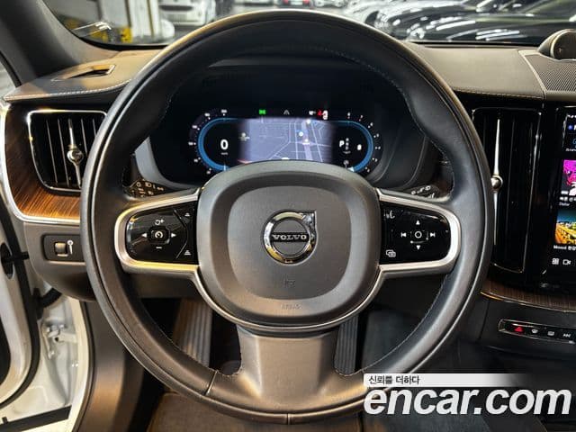 Volvo XC60 2세대 B5 Inscription, 2022 6