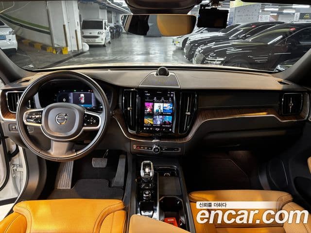 Volvo XC60 2세대 B5 Inscription, 2022 7