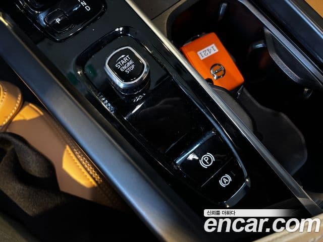 Volvo XC60 2세대 B5 Inscription, 2022 13