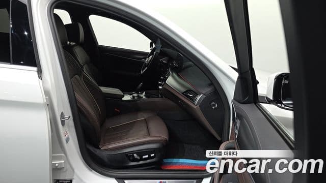 BMW 5시리즈 (G30) 523d M Sport, 2023 11