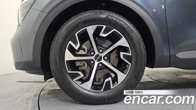 Kia Sportage 5세대 гибрид Signature Gravity 2WD, 2022 все фото