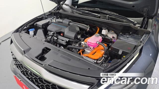 Kia Sportage 5세대 гибрид Signature Gravity 2WD, 2022 6
