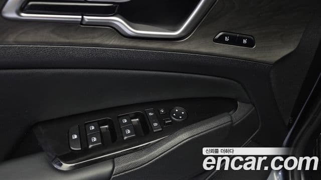 Kia Sportage 5세대 гибрид Signature Gravity 2WD, 2022 12