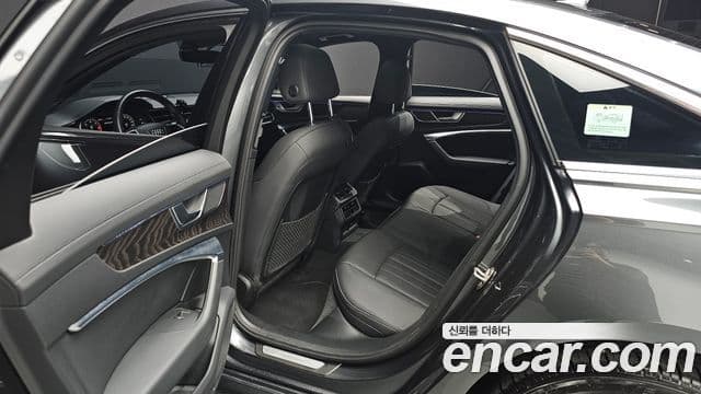 Audi A6 (C8) Premium, 2021 12