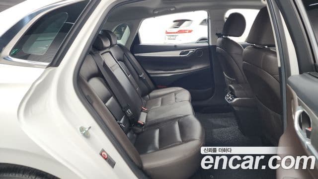 Hyundai The / новый New Grandeur IG Exclusive, 2021 12