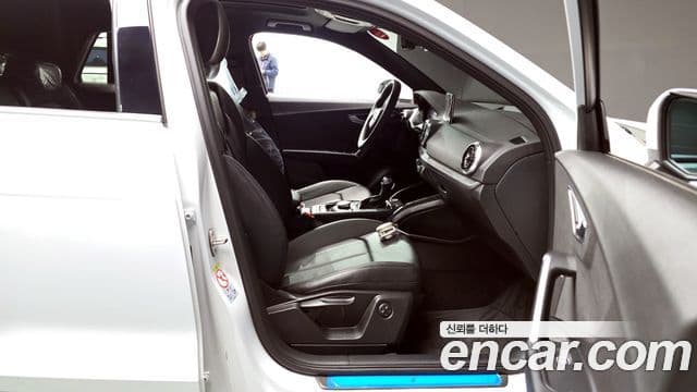 Audi Q2 Premium, 2023 11