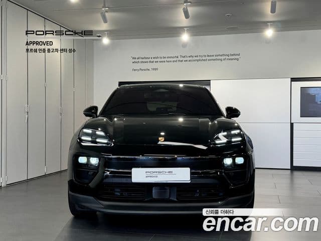 Porsche Macan EV базовый 4, 2025 3