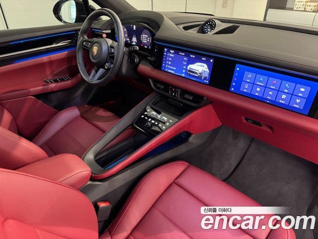 Porsche Macan EV базовый 4, 2025 9