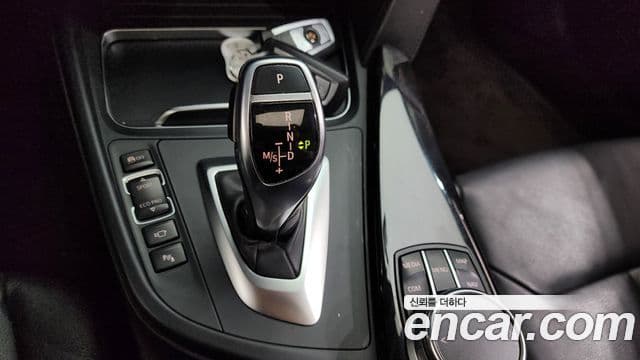 BMW 4시리즈 (F32) 420i Luxury Gran Coupe, 2018 9