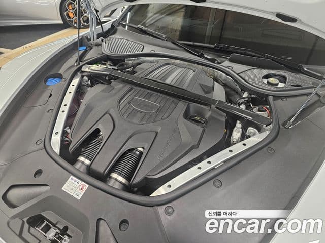 Porsche Panamera (976), 2024 6