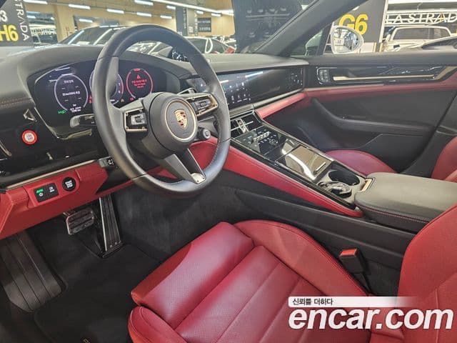 Porsche Panamera (976), 2024 10
