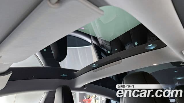 Tesla модель 3, 2024 15