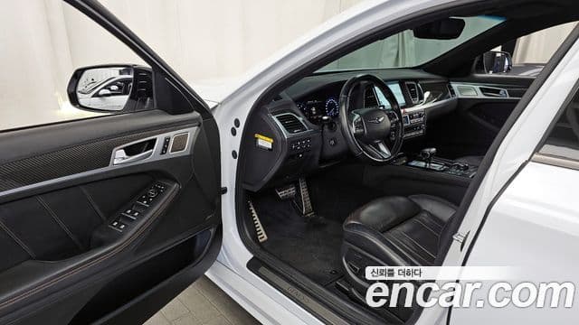 Genesis G80 Sport, 2018 10