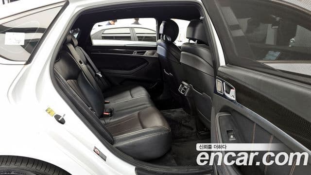 Genesis G80 Sport, 2018 12