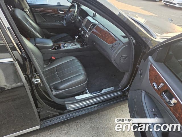 Hyundai Equus(новый кузов / новое поколение) Modern, 2010 14