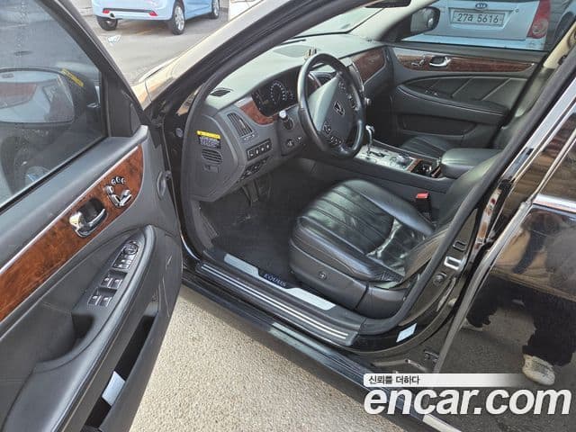 Hyundai Equus(новый кузов / новое поколение) Modern, 2010 16