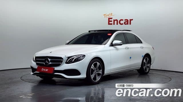 Mercedes-Benz E-класс W213 Avantgarde, 2019 1