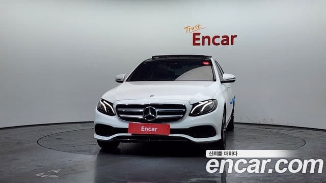 Mercedes-Benz E-класс W213 Avantgarde, 2019 3