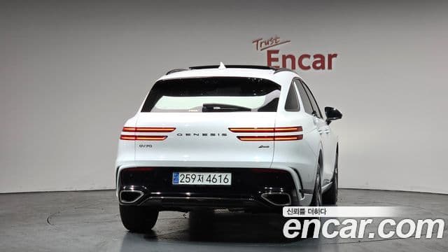 Genesis GV70, 2025 4