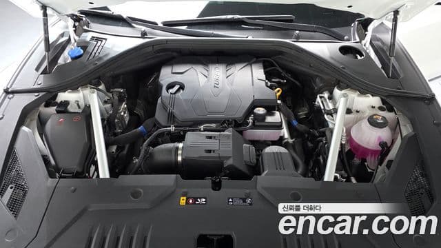 Genesis GV70, 2025 6