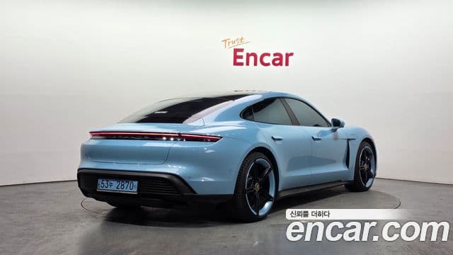 Porsche 타이칸 4S, 2021 2