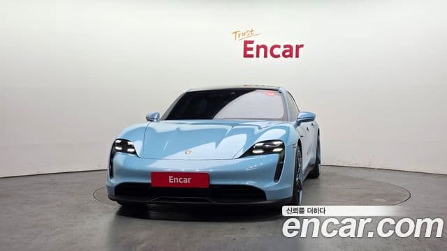 Porsche 타이칸 4S, 2021 3
