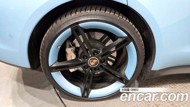 Porsche 타이칸 4S, 2021 все фото