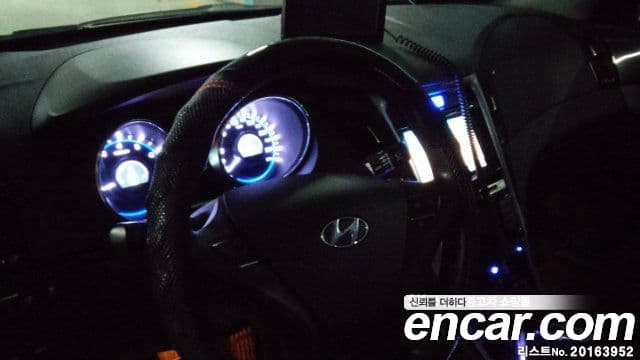 Hyundai YF Sonata топовая версия, 2010 17