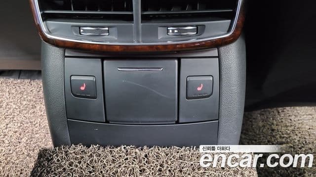 Audi New A8 D4, 2013 15