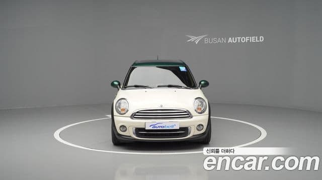 Mini Cooper 클럽맨 1세대, 2013 1