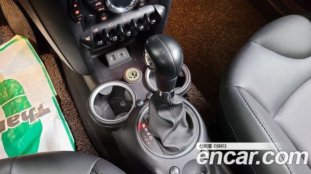 Mini Cooper 클럽맨 1세대, 2013 13