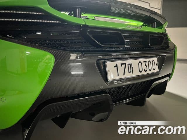 맥라렌 650S 3.8 Spyder, 2016 14