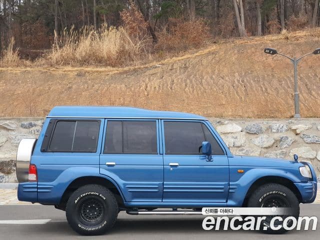 Hyundai 갤로퍼 2 9인승 V6 LPG, 1998 7
