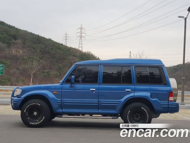 Hyundai 갤로퍼 2 9인승 V6 LPG, 1998 8