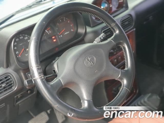 Hyundai 갤로퍼 2 9인승 V6 LPG, 1998 10