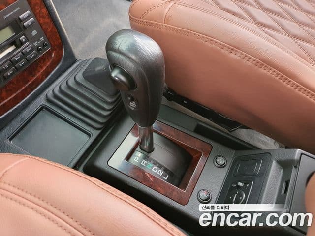 Hyundai 갤로퍼 2 9인승 V6 LPG, 1998 14