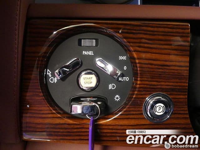 Rolls-Royce 팬텀 6.7 V12 купе, 2009 16