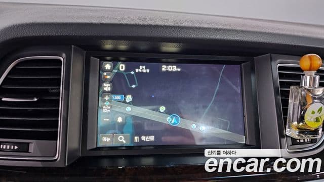 Hyundai Genesis DH Modern, 2016 17